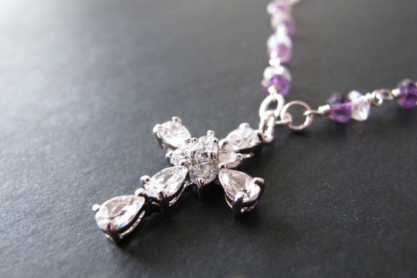 religious jewelry diamond cross